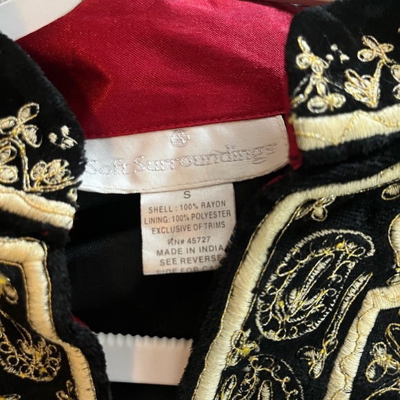 Soft surroundings Elegant Black and Gold Women's Jacket Size Small Runs Large - Picture 16 of 16